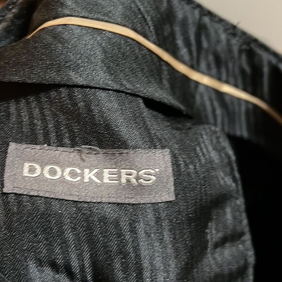Dockers youth boys size 8 black dress pants. - Picture 5 of 8